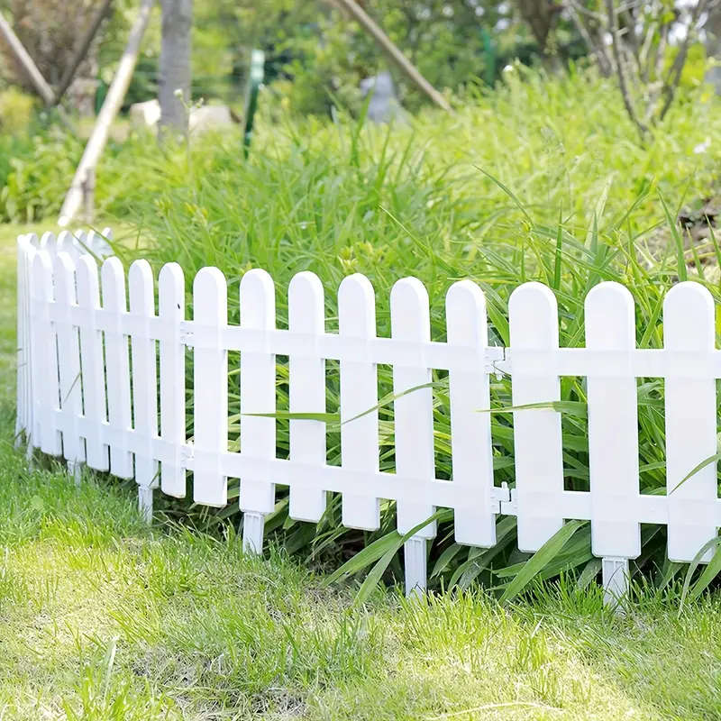 10 White Plastic Fence Panels
