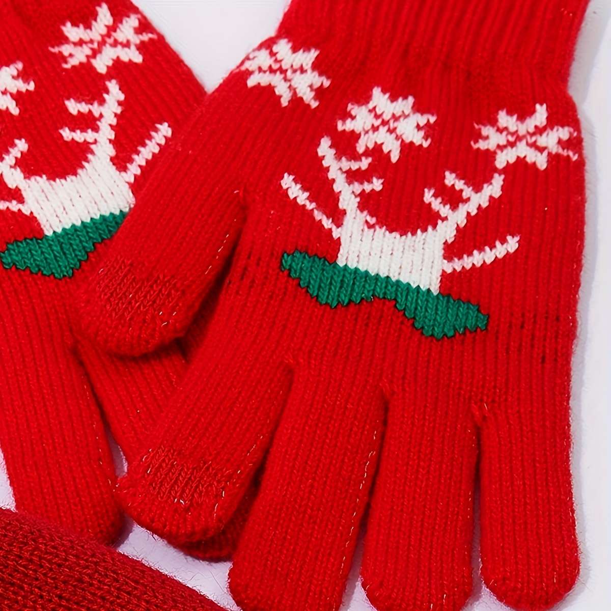 2 Pair Red Gloves One Size Warm Gloves