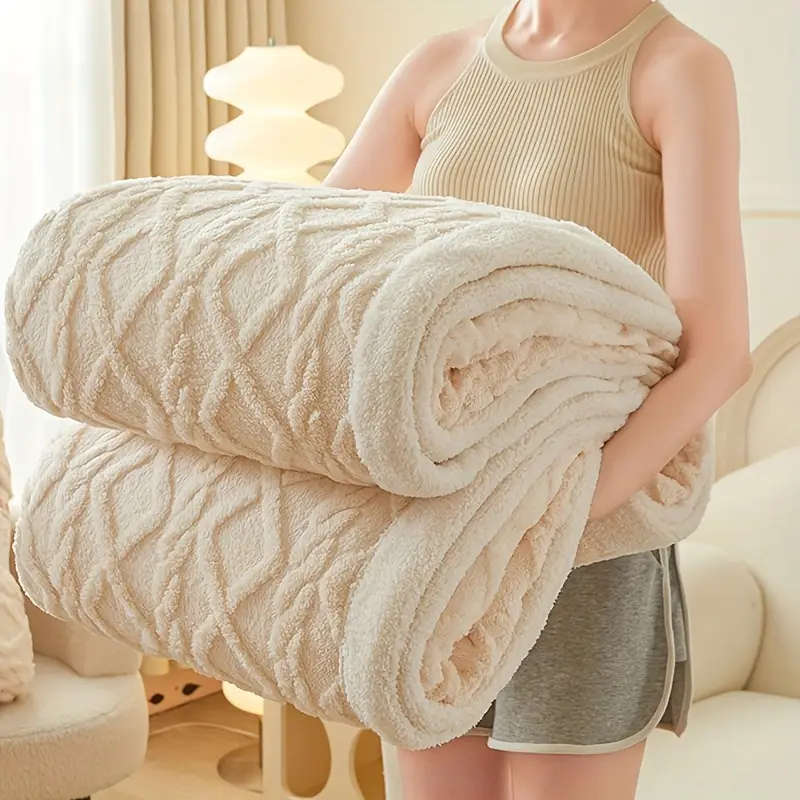 Soft And Comfortable Coral Fleece Blanket 150cm*200cm
