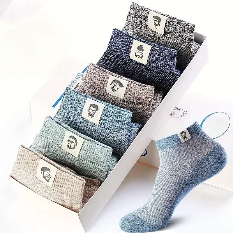 1 Pair Of Gray Short Socks One Size High Elastic Socks