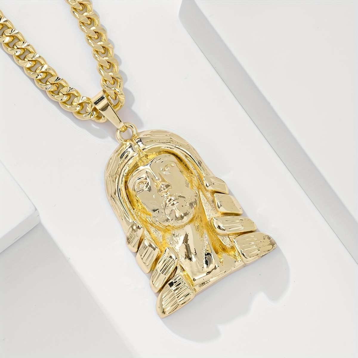 1 Piece Golden Yellow Jesus Theme Pendant