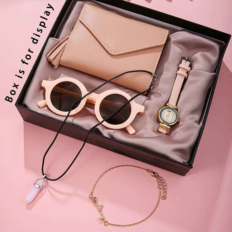 8Piece Set Men'S Watch Gift Box Set 3 Bracelet Sets Fashion Watches Perfume Belts Greeting Cards Atm