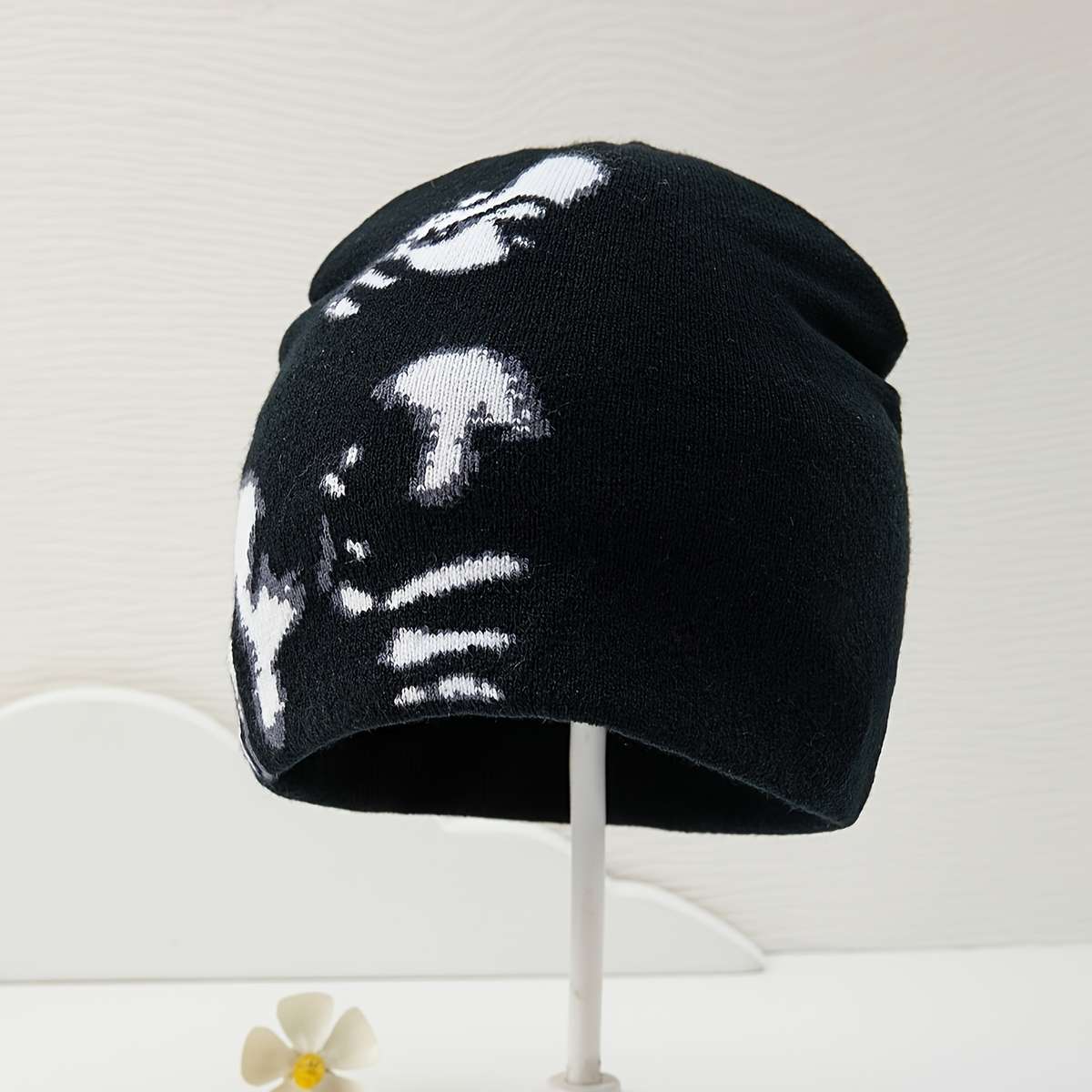 Chic Skull Beanie Black White Jacquard Stretchy Elastic Knit