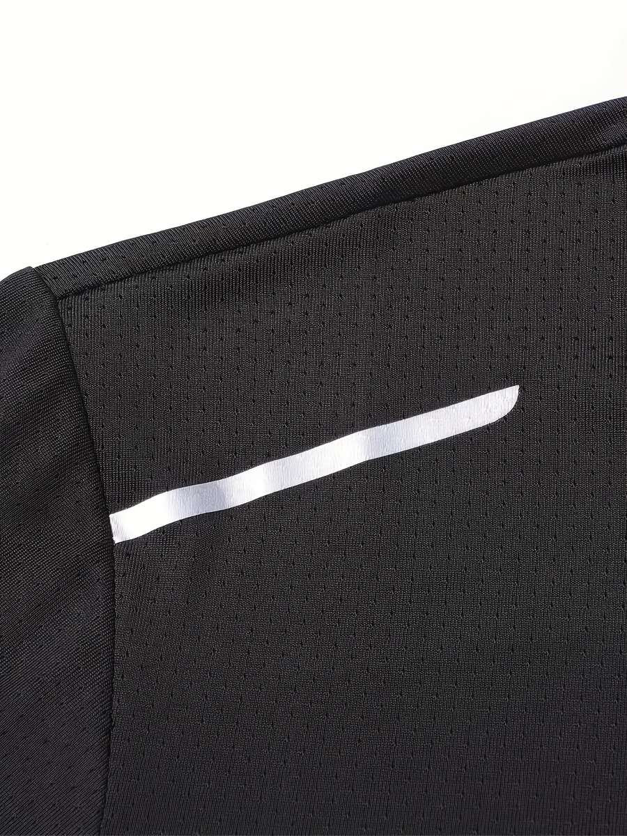 Men S Clothing Color Black White Misty Blue Dark Blue Dark Gray Size M