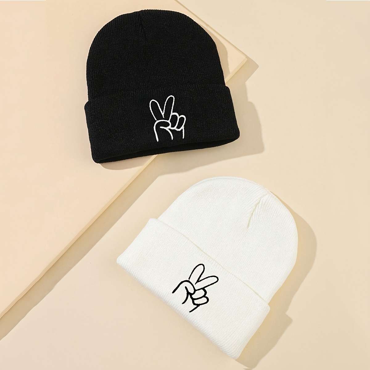 1pc One Pack Gesture Pattern Embroidered Knitted Hat Fashionable and Versatile Same Model for Men