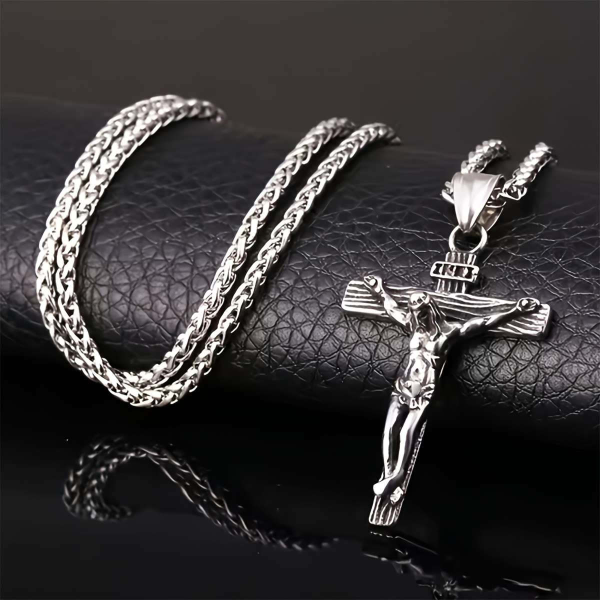 1 Piece Silvery Jesus Theme Pendant