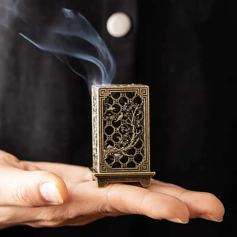 1 Elegant Metal Incense Burner