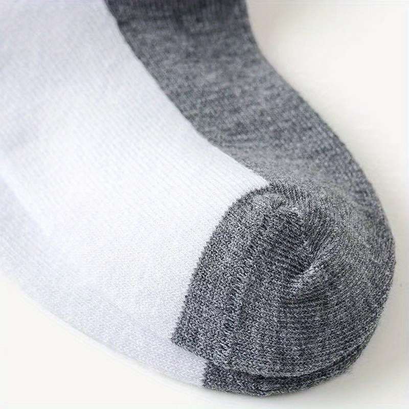 5 Pairs Black And White Base Color One Size High Elastic Socks