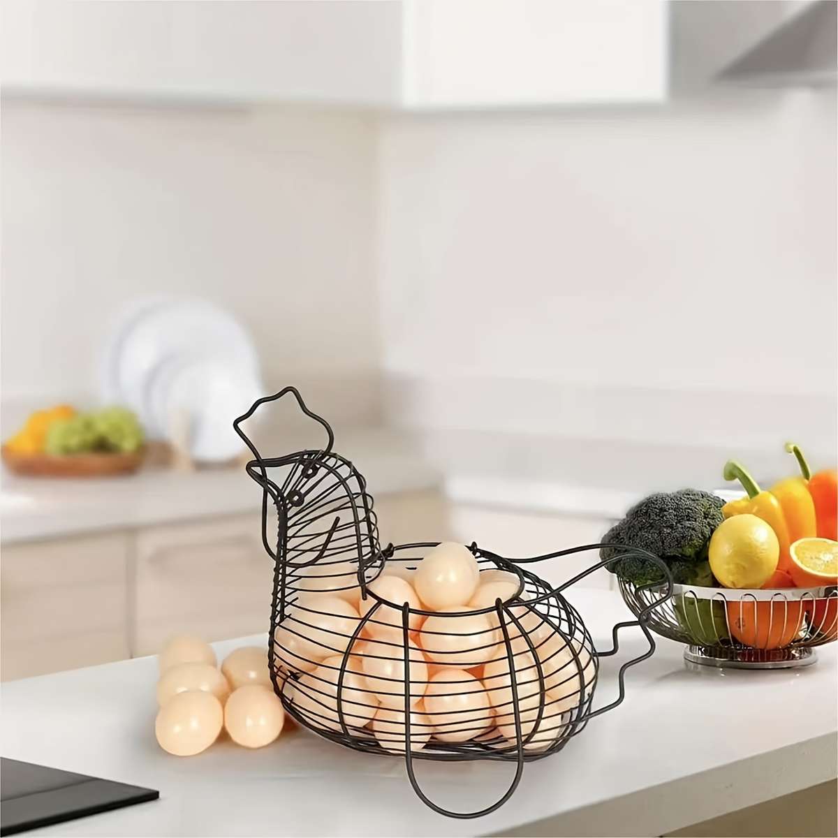 1pc Modern Cast Iron Chicken-Shaped Egg Basket Portable Anti-Shock Egg Storage Container for K