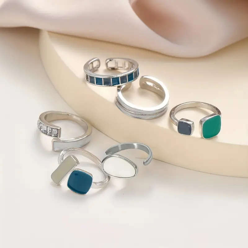 6pcs Retro Ring set Faux Emerald