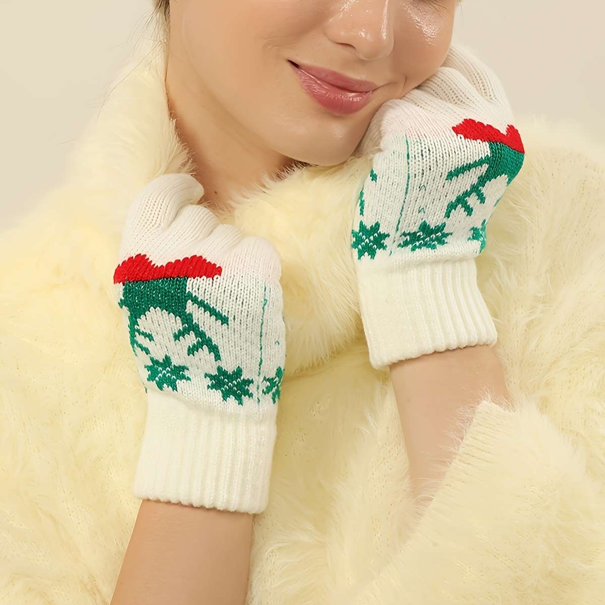 2 Pair Red Gloves One Size Warm Gloves