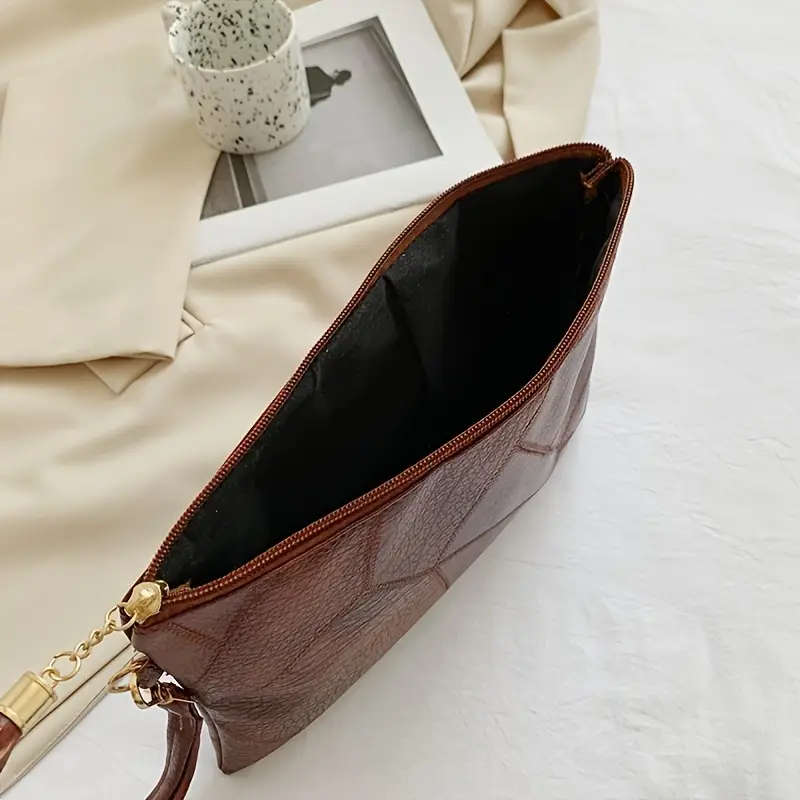 Vintage Design Handbag, Fashionable Handbag, Women's Vegan Leather Wrist strap