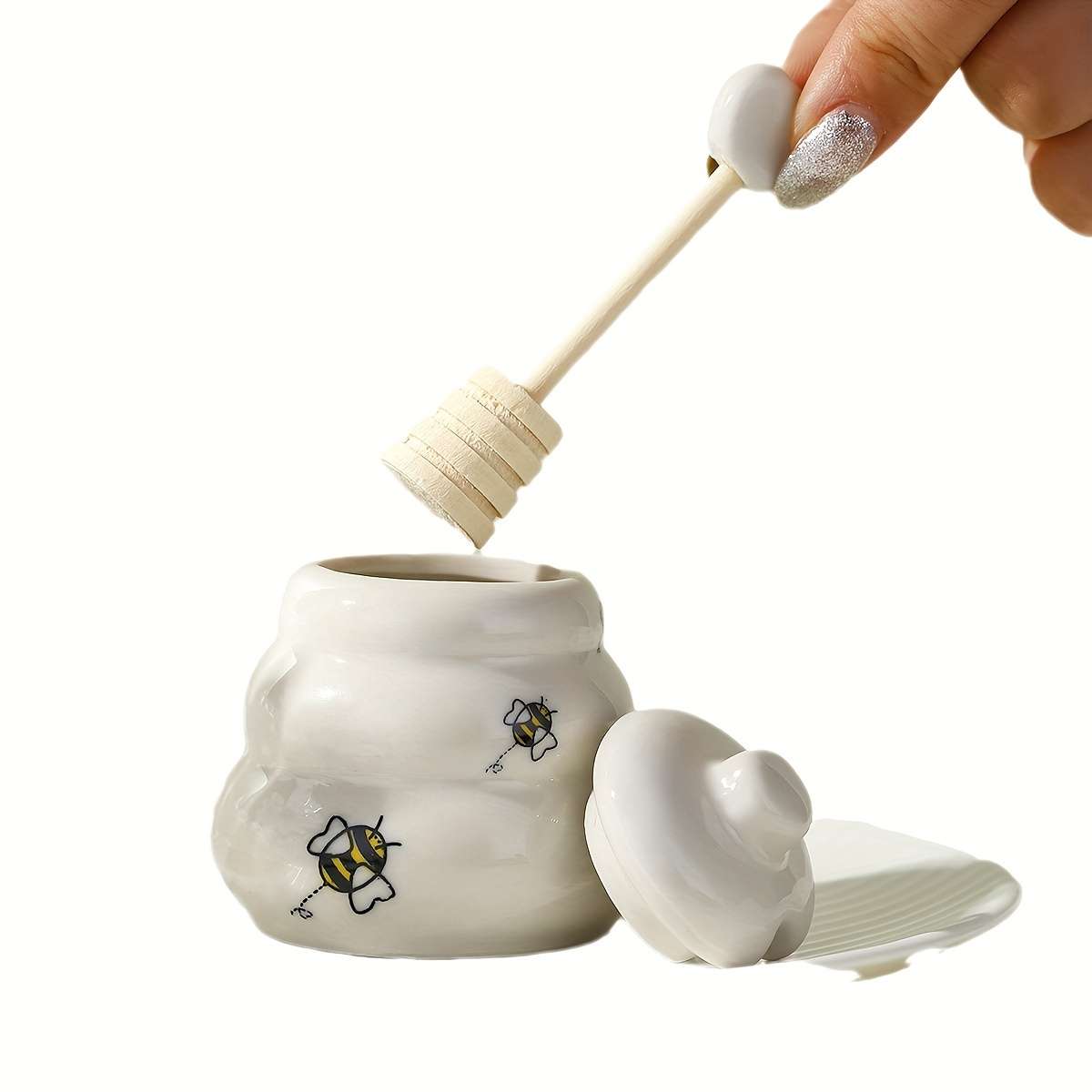 1pc Ceramic Bee Honey Pot with Handle Polished Metal Finish Square Pattern Creative Kitchen Spic
