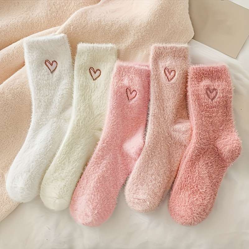 Sock 5 Pairs Mixed Colors Heart Warm Socks One Size