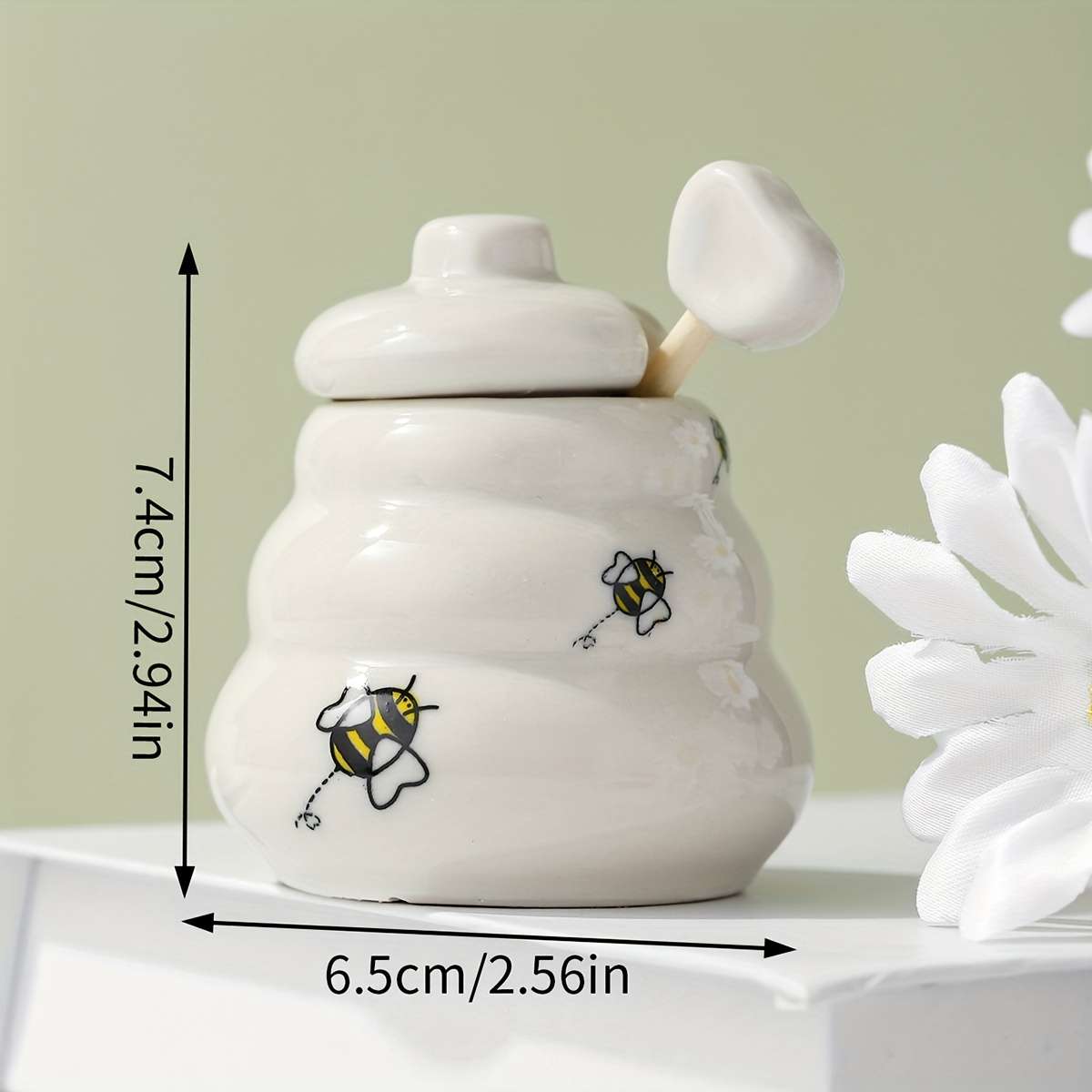 1pc Ceramic Bee Honey Pot with Handle Polished Metal Finish Square Pattern Creative Kitchen Spic