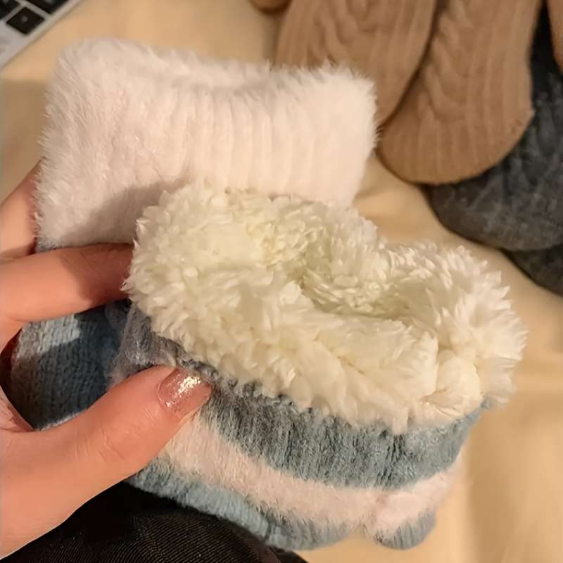 1 Pair Blue Warm Gloves