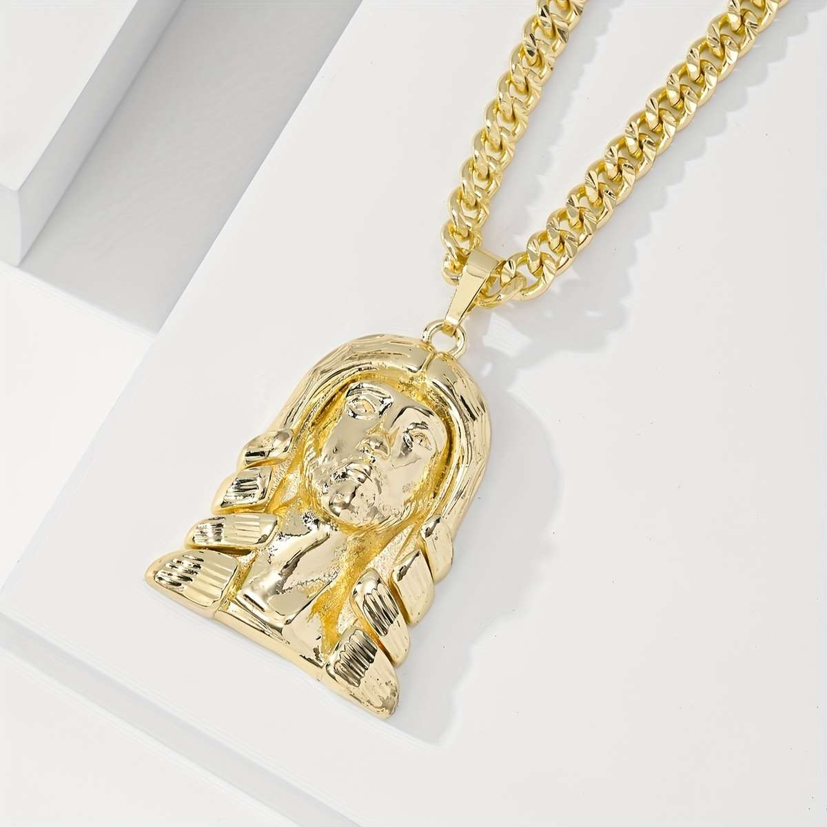 1 Piece Golden Yellow Jesus Theme Pendant