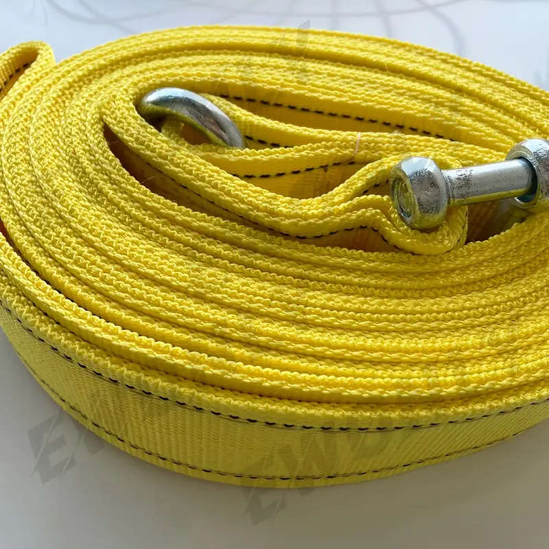 1 Heavy-Duty 8-Ton Trailer Tow Strap