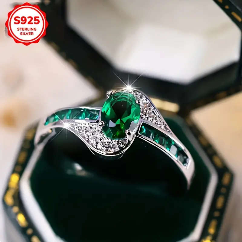 Stunning 925 Sterling Silver Ring Adorned with Sparkling Cubic 3A Zirconia