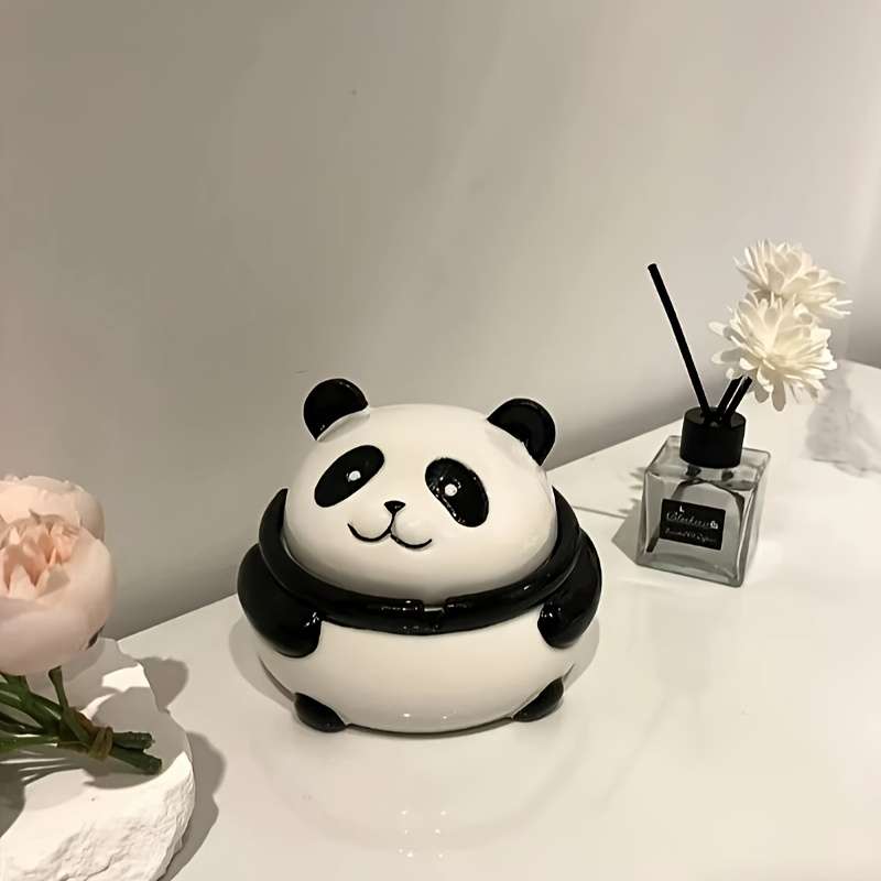 Adorable Panda-Shaped Ceramic Ashtray with Lid 12.7x12.7 cm Anti-Spill Design Perfect for D