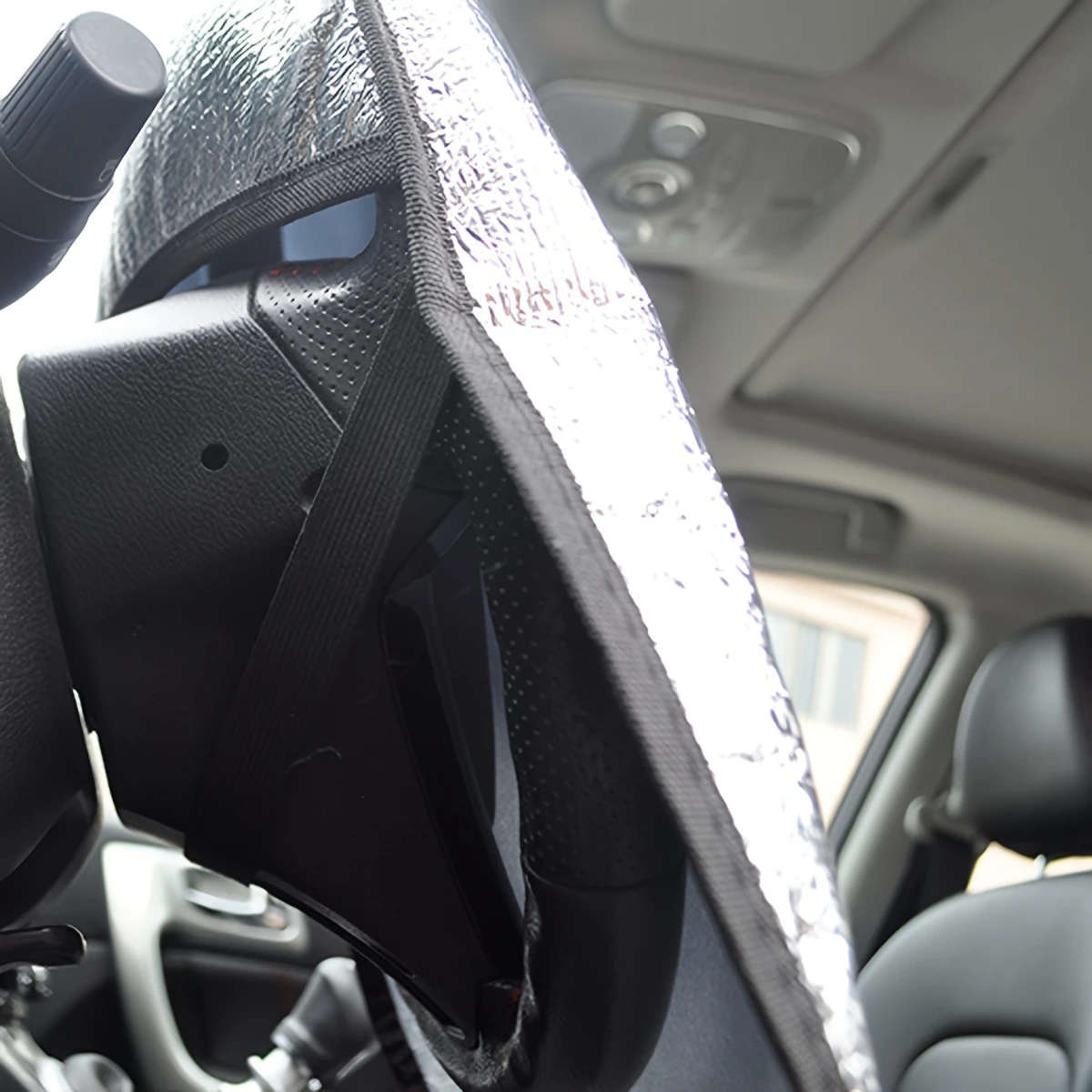 40X40Cm Car Steering Wheel Sunshade Cover Universal Fit Uv Protection