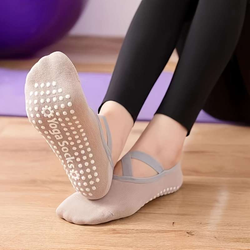 6 Pairs Random High Elastic Socks