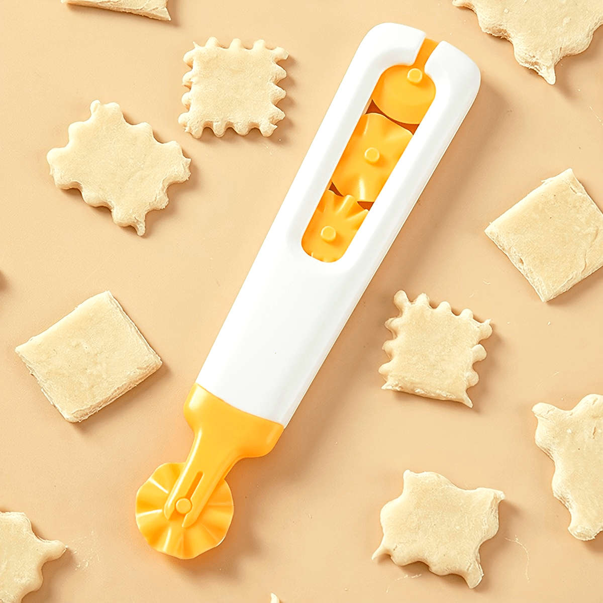 4-in-1 Plastic Pizza Cutter Set with Interchangeable Pastry Stamp Accessories Kitchen Gadget f