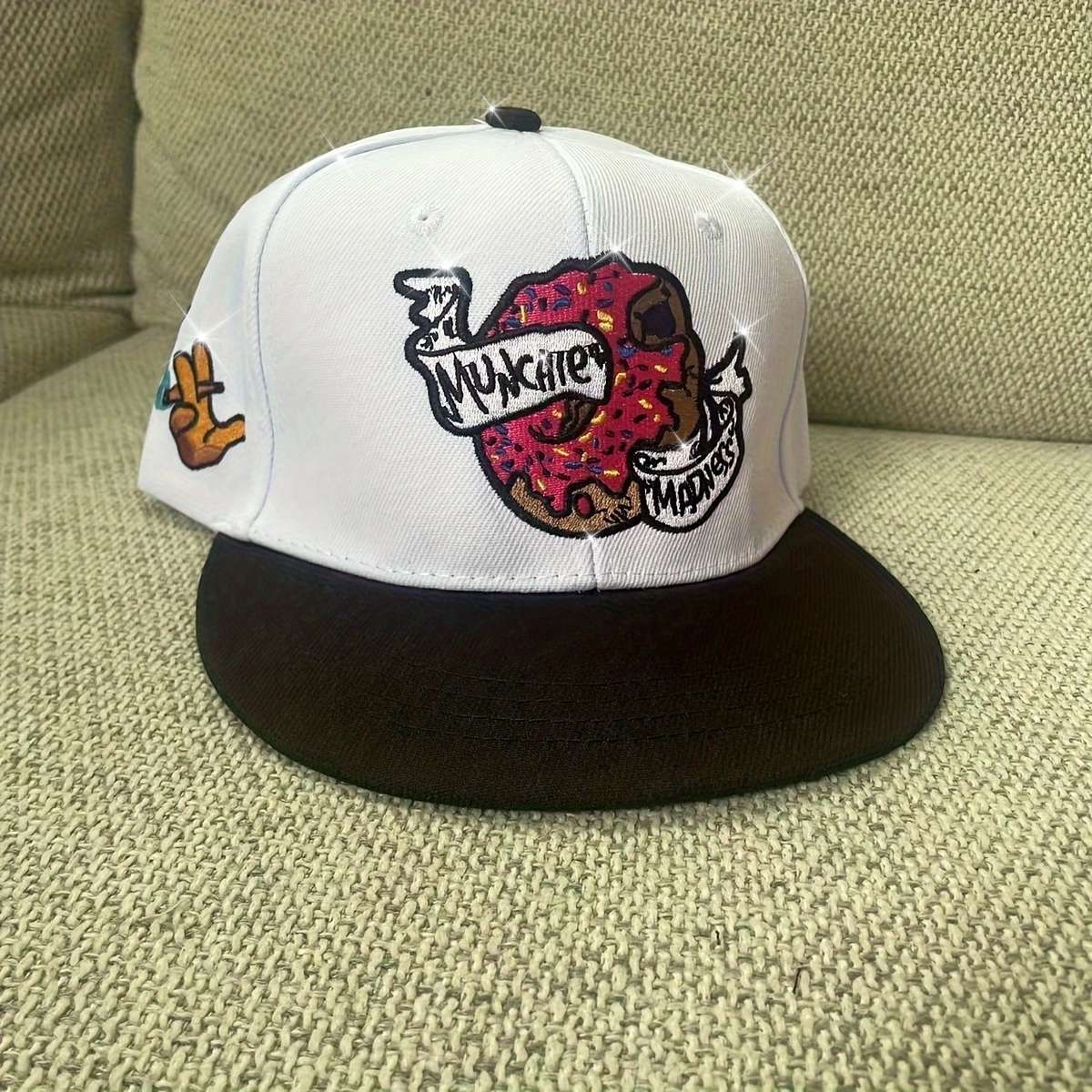 New Hip-Hop Style Embroidered Fashion Hat