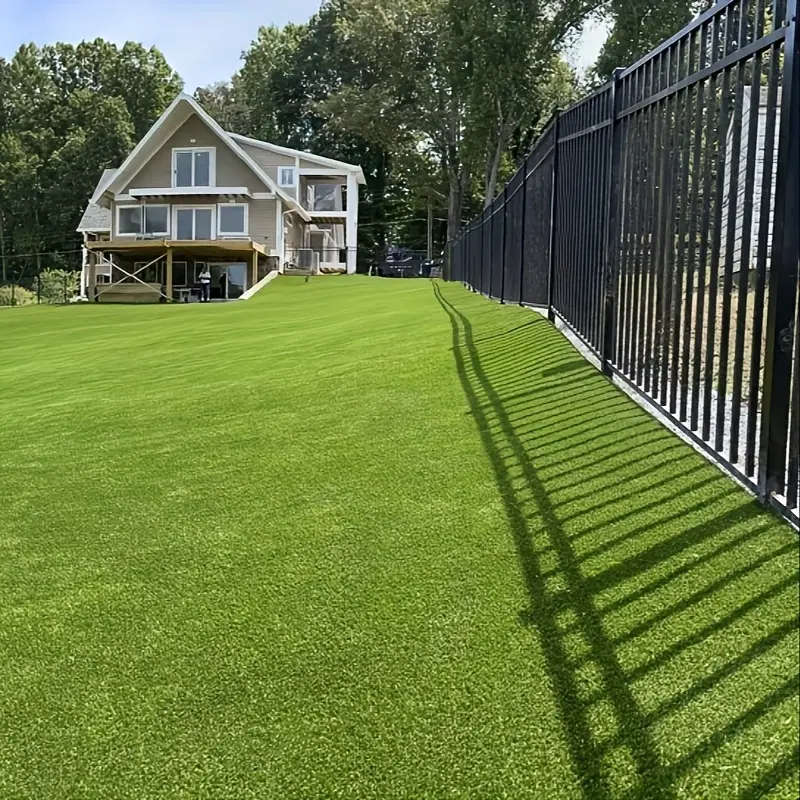 1 Roll Of Ultra-Realistic Artificial Grass Mat