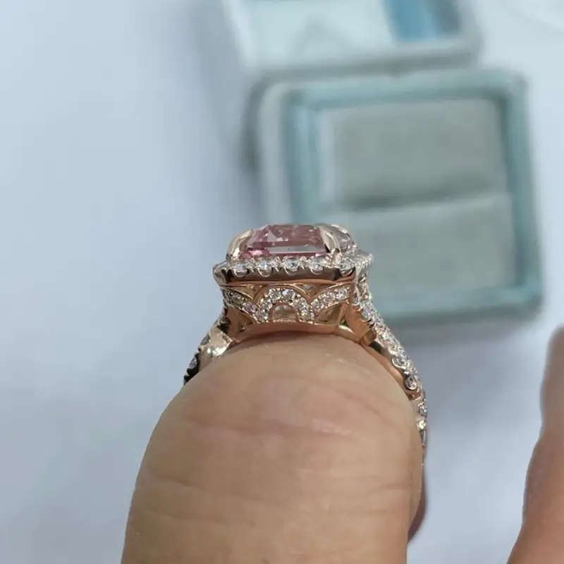 Inlaid Square Imitation Zircon Ring