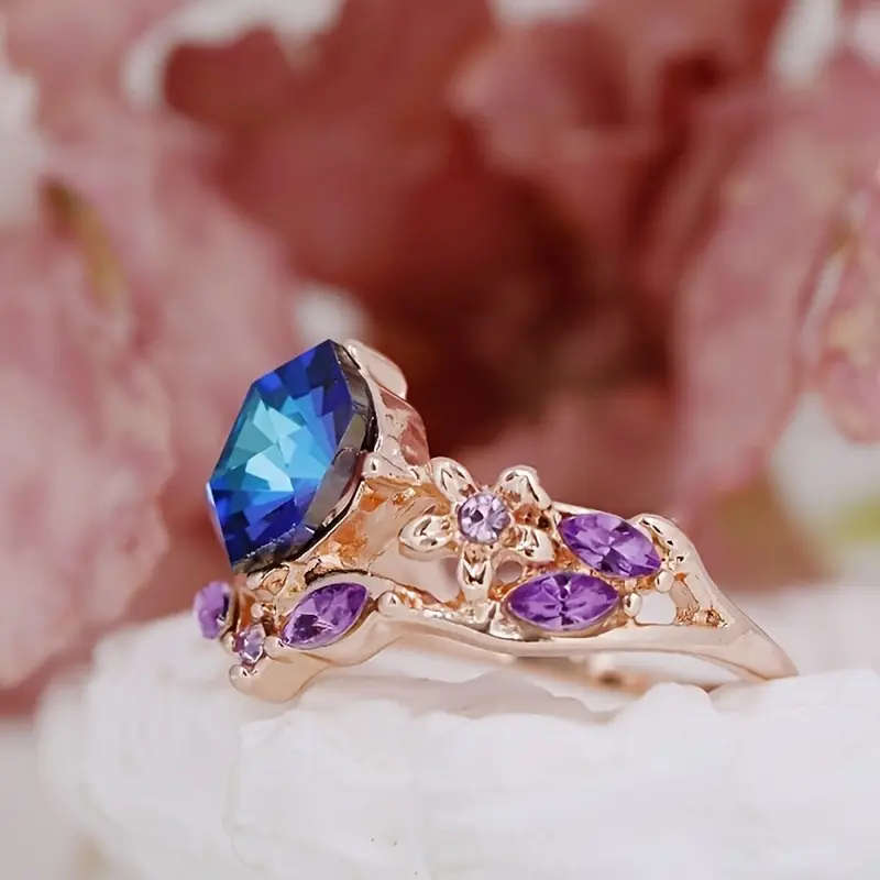 Beautifull Flower Vine Ring