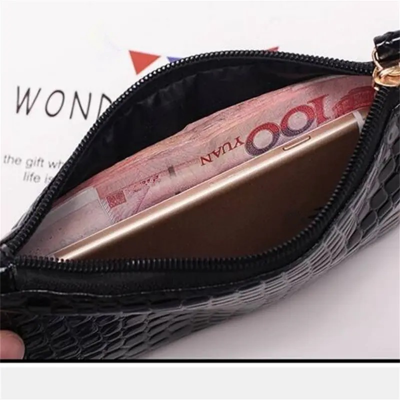 Women's Faux Leather Coin Purse, Clutch Wristlet with Crocodile Pattern