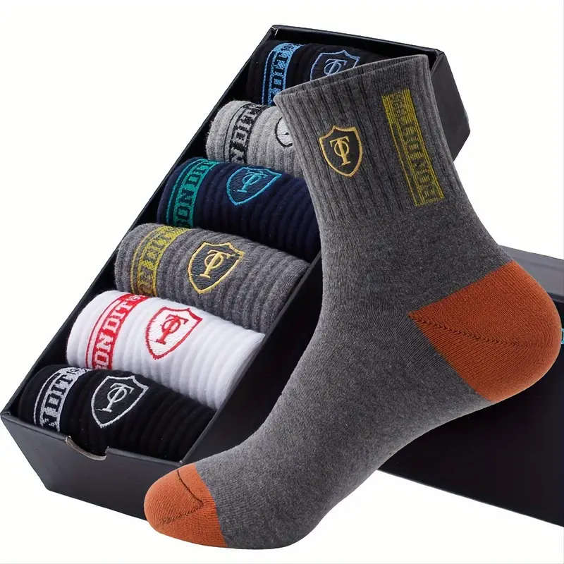 5 Pairs Men's Sweat Absorbing Embroidered Crest Athletic Socks Ankle Socks