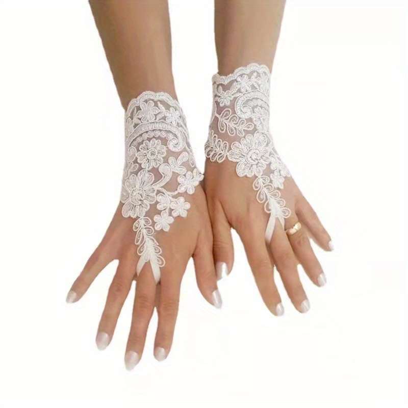 1 Pair White White Lace Fingerless Bridal Gloves