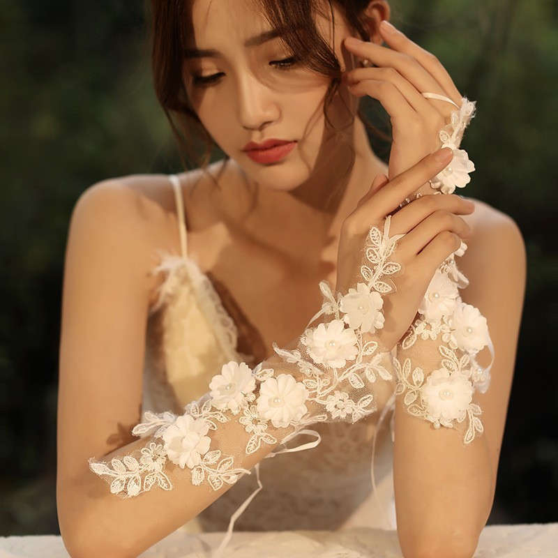 1 Pair Pure White Bridal Wedding Gloves