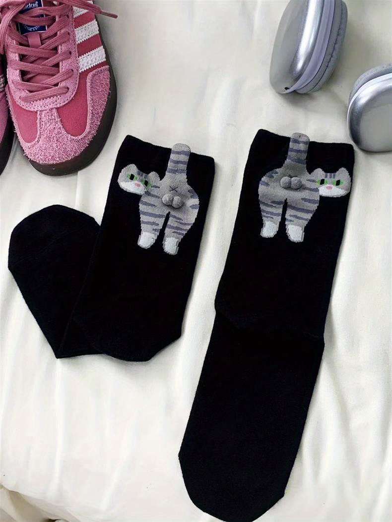 4 Pairs In Random Colors One Size High Elastic Socks
