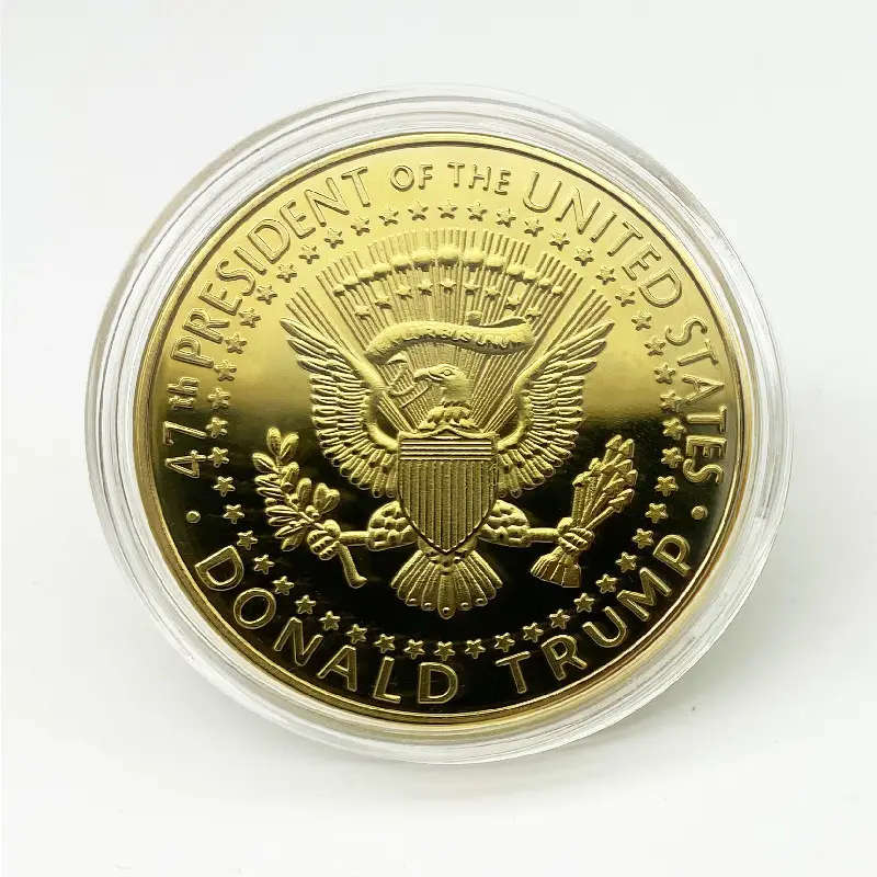 2025 Donald Trump President Gold Replica Coin with Capsule