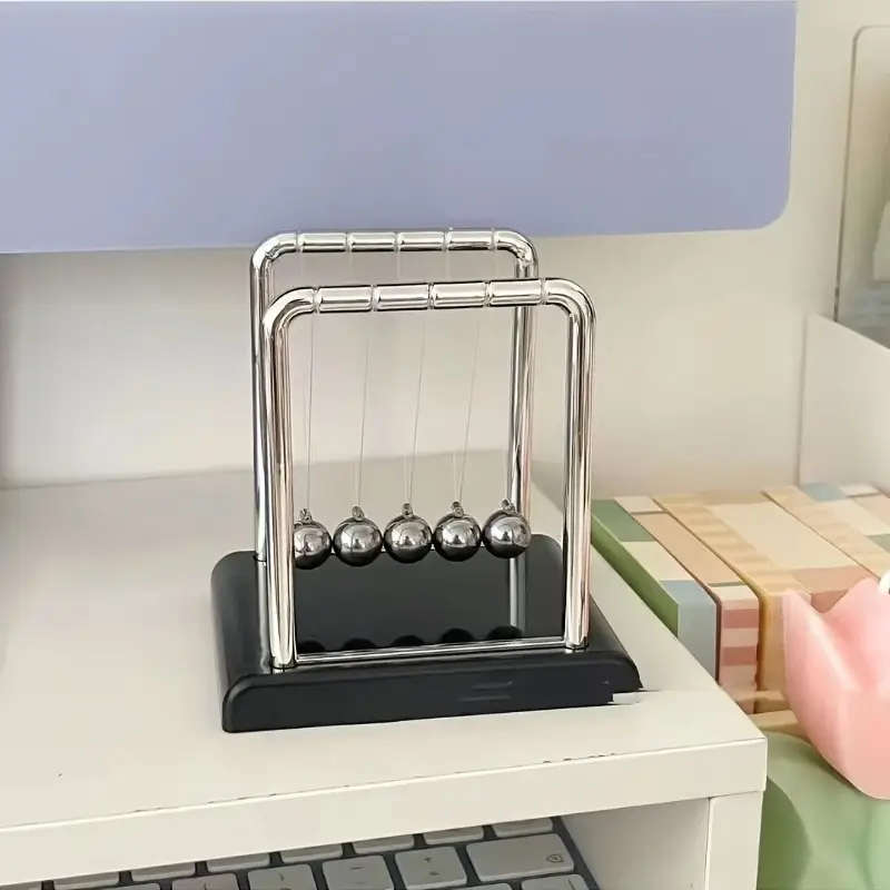 5 Ball Newton Cradle Metal And Abs Plastic Desktop Decoration