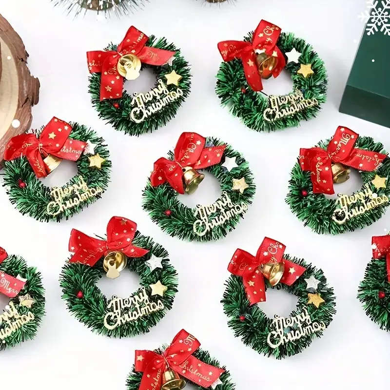 20 Mini Christmas Wreaths