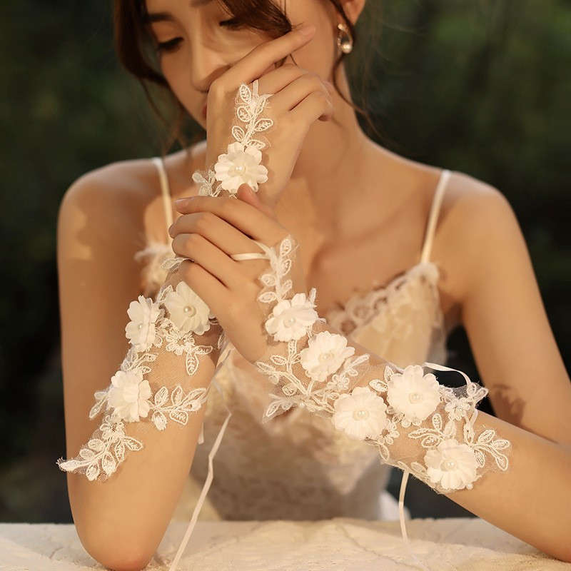 1 Pair Pure White Bridal Wedding Gloves