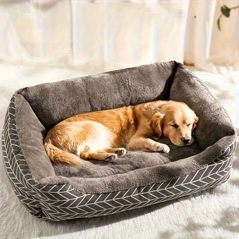 Winter Warm Plush Polyester Dog Bed