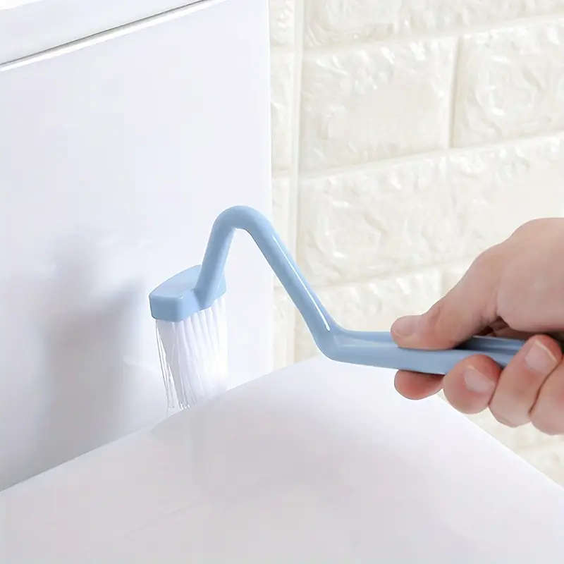 1 Blue V-Shaped Toilet Brush