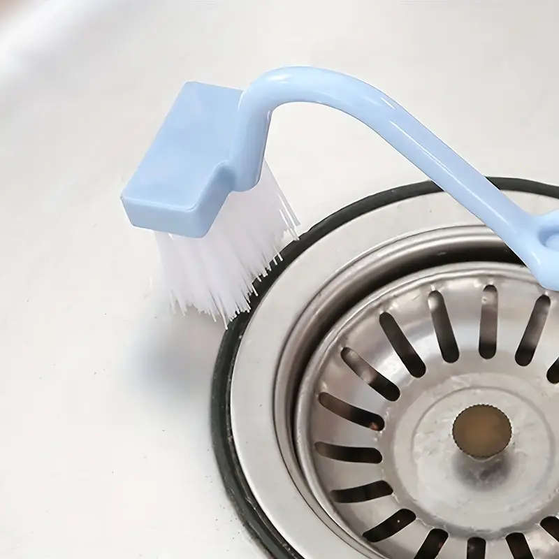 1 Blue V-Shaped Toilet Brush