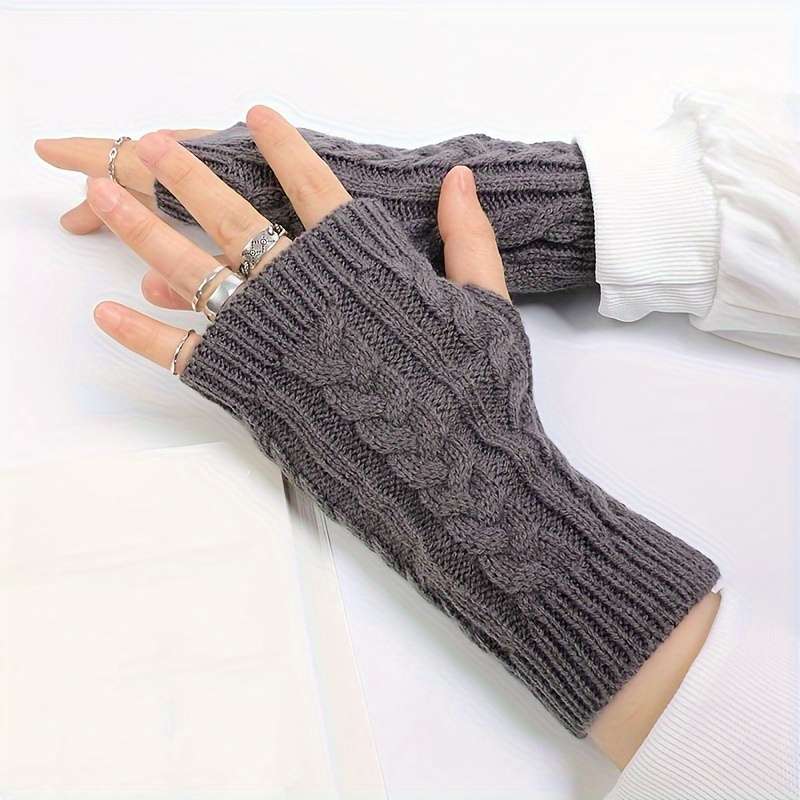 1 Pair Light Grey Warm Gloves