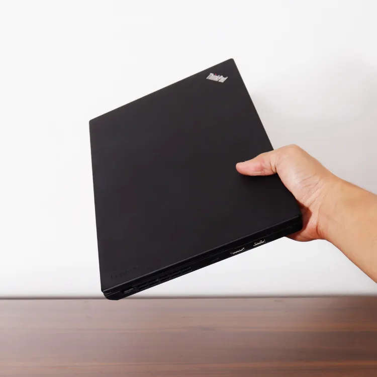 Lenovo ThinkPad X270