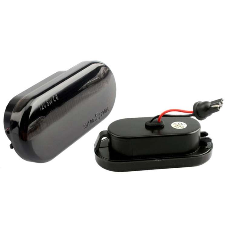 2 PCS D12V / 5W Car LED Leaf Board Side Flowing Water Turn Signal Light for Volkswagen(Black)