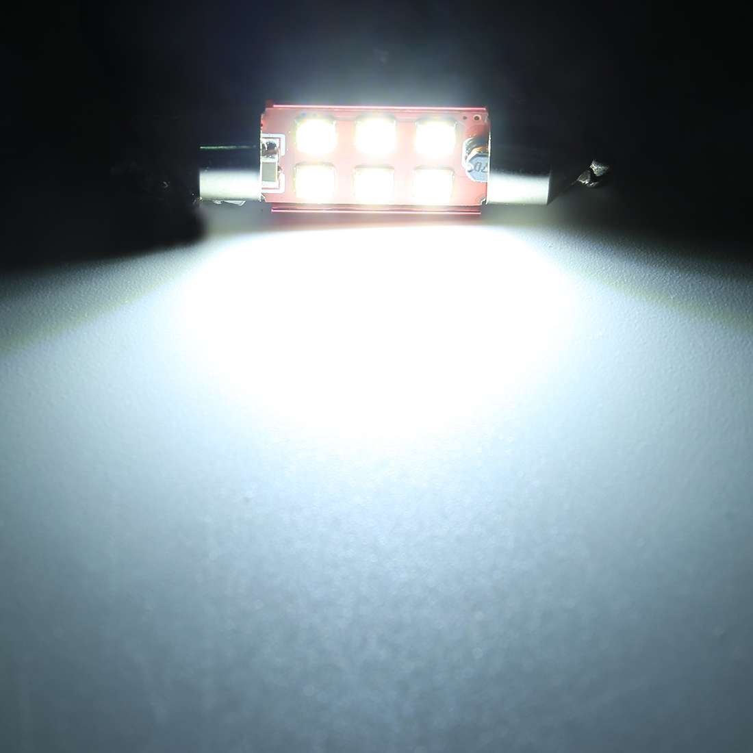 2 PCS 31mm DC12V / 1.6W / 6000K / 130LM 4LEDs SMD-3030 Car Reading Lamp (White Light)
