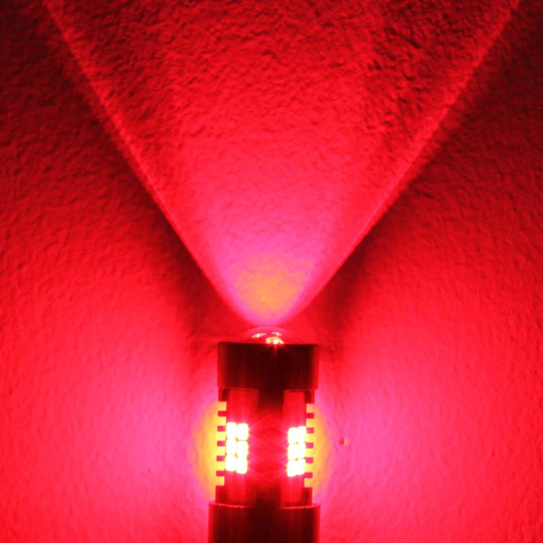 2 PCS 7443-T20-2835 10.5W 21 LEDs LED Car Brake Light DC 12~24V(Red Light)