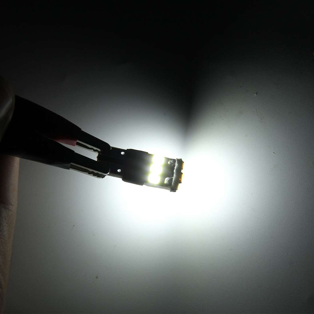 2 PCS T10 5W SMD 2835 9 LED Car Clearance Lights Lamp, DC 12V(Ice Blue Light)