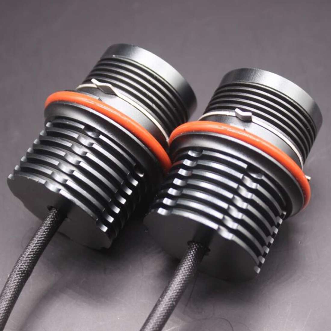 2 PCS DC 12-24V 20W 1600LM 4-LED Angel Eyes Light Bulb for BMW E39/E53/E60/E61/E ... (White Light)